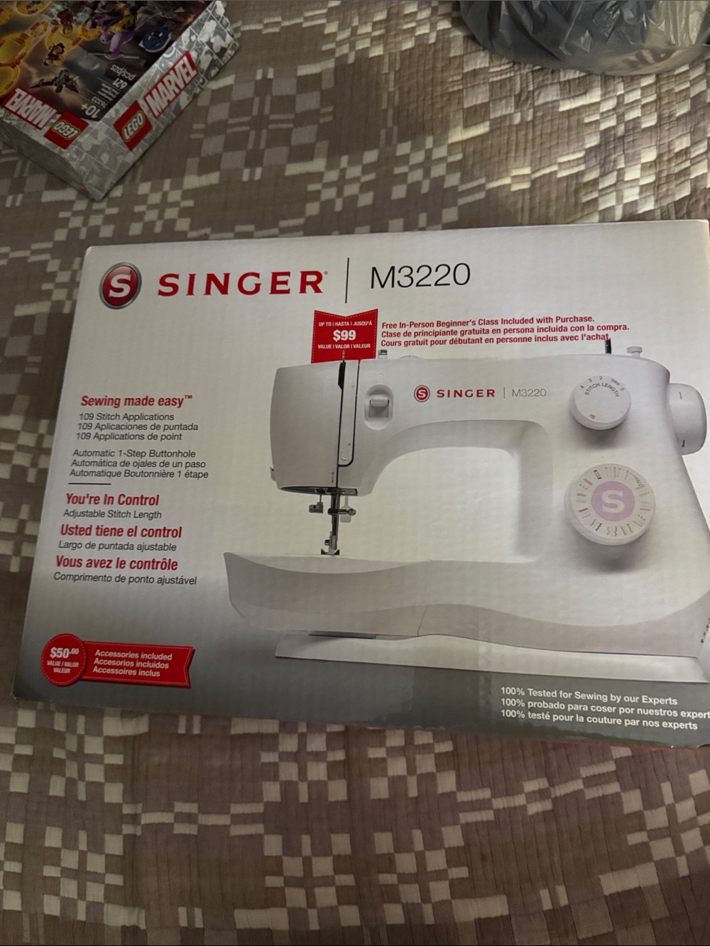 Singer M3220 Sewing Machine - White
